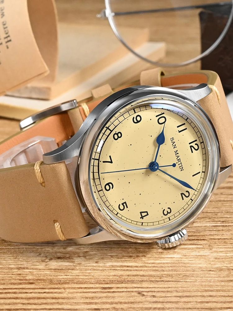 San Martin 38.5mm Sproeten Hor - Guilloché Dial Watch recensie en prijs