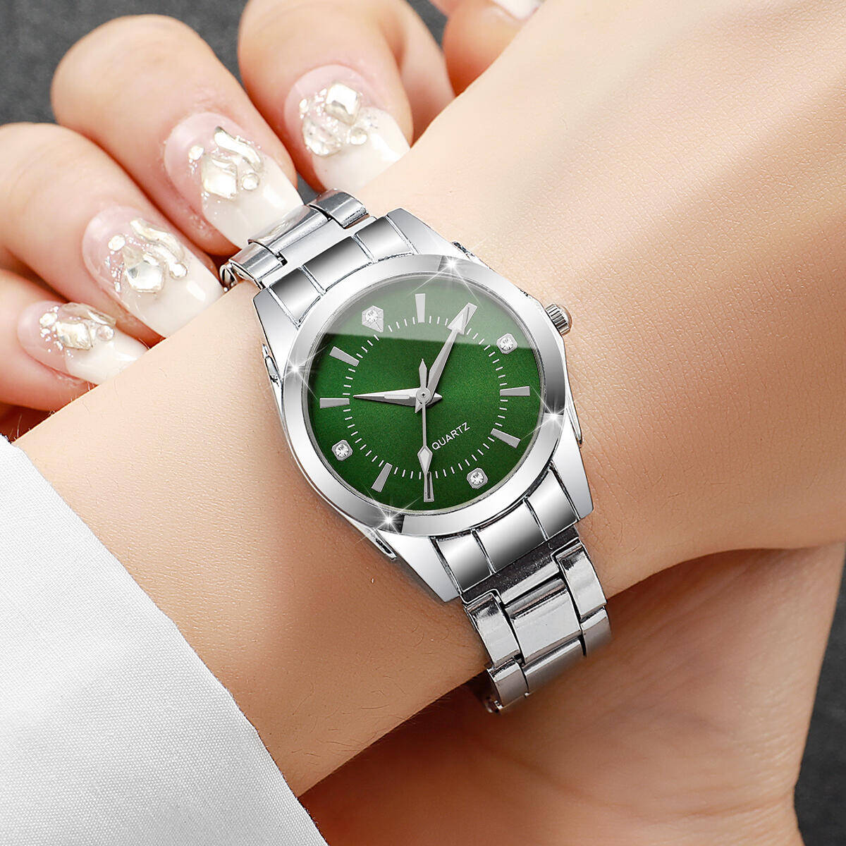 Luxe Strass Vrouwen Horloges C - Luxury Watch Travel Case recensie en prijs